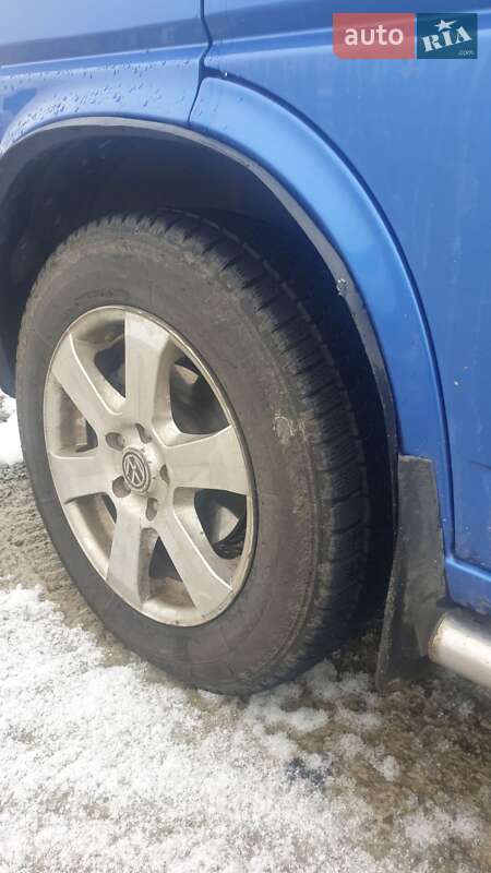 Минивэн Volkswagen Multivan 2003 в Залещиках