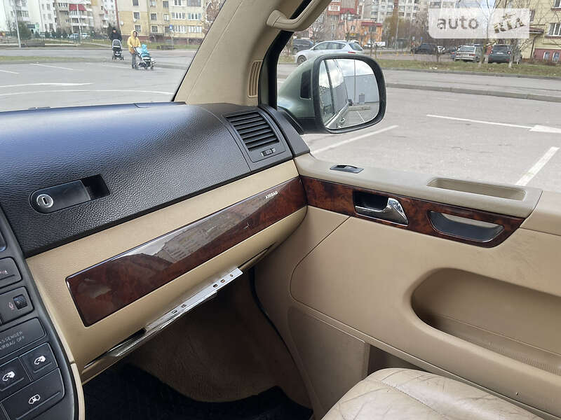 Минивэн Volkswagen Multivan 2004 в Ивано-Франковске фото 17 Минивэн Volkswagen Multivan 2004 в Ивано-Франковске