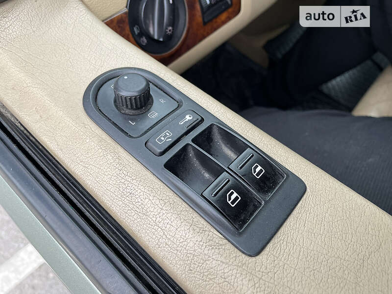 Минивэн Volkswagen Multivan 2004 в Ивано-Франковске фото 39 Минивэн Volkswagen Multivan 2004 в Ивано-Франковске