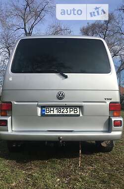 Мінівен Volkswagen Multivan 2002 в Білгороді-Дністровському