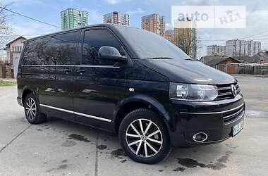 Минивэн Volkswagen Multivan 2010 в Киеве