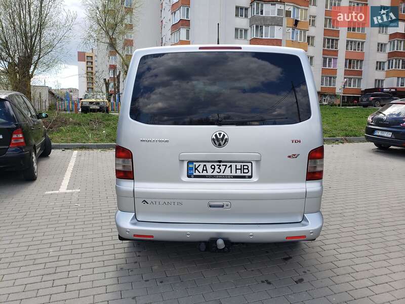 Мінівен Volkswagen Multivan 2008 в Хмельницькому