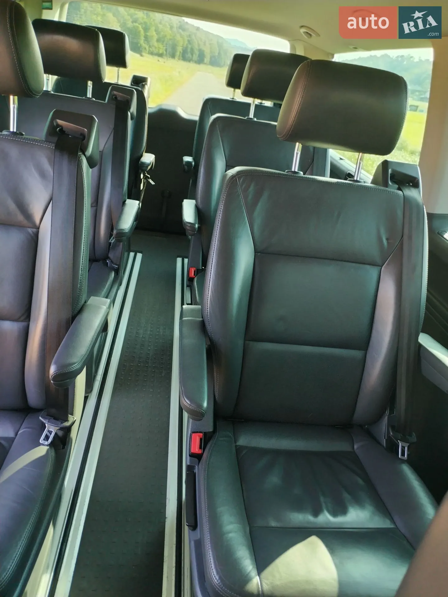 2012 Volkswagen Multivan - мініатюра 13
