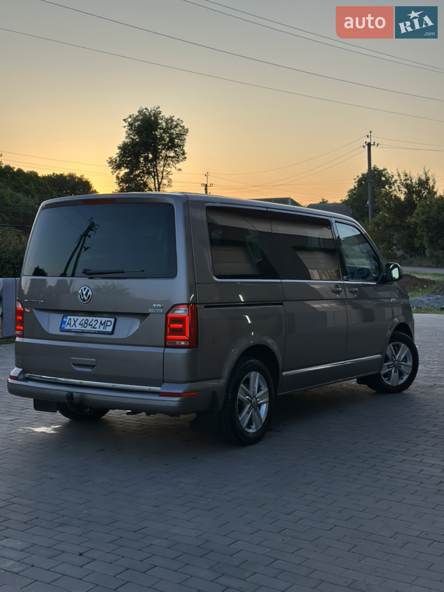 2015 Volkswagen Multivan - мініатюра 3