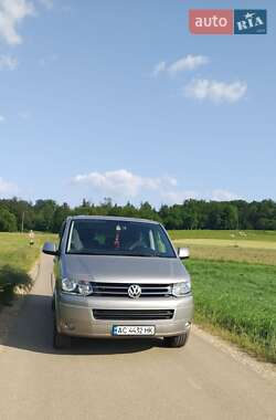 Минивэн Volkswagen Multivan 2012 в 