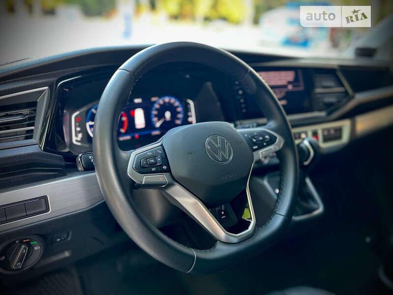 Минивэн Volkswagen Multivan 2021 в Днепре
