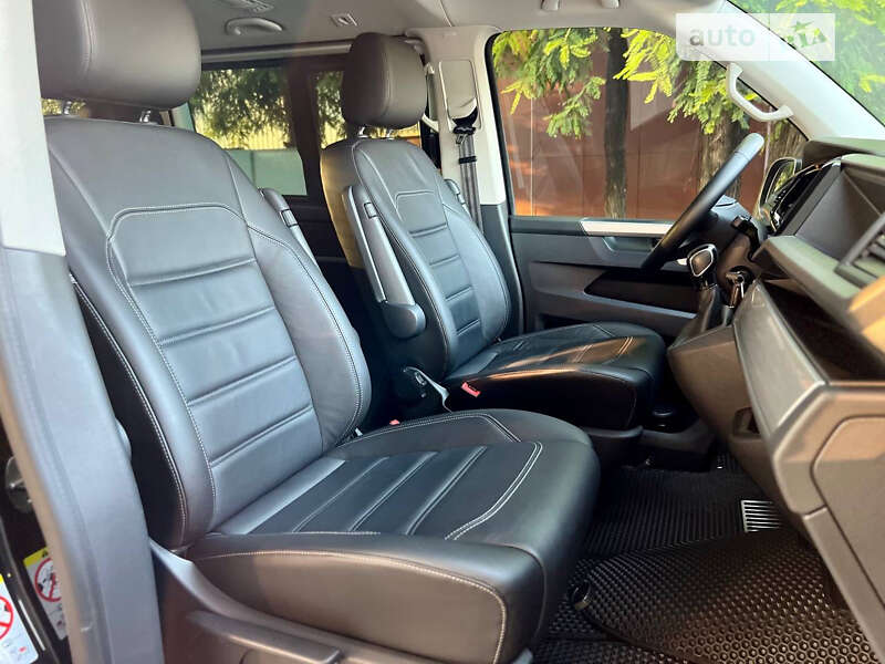 Минивэн Volkswagen Multivan 2021 в Днепре