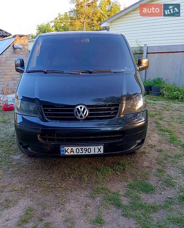 Минивэн Volkswagen Multivan 2006 в Харькове