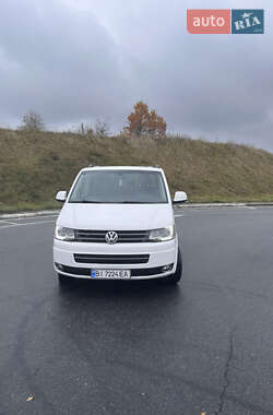 VOLKSWAGEN MULTIVAN 2014