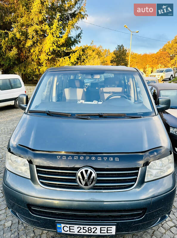 Минивэн Volkswagen Multivan 2007 в Черновцах