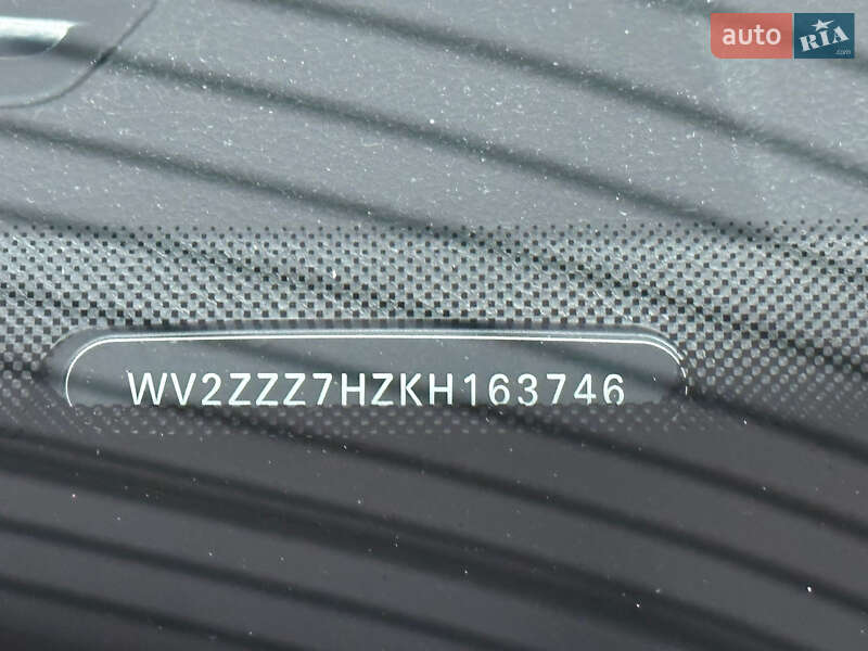 Минивэн Volkswagen Multivan 2019 в Ивано-Франковске фото 17 Минивэн Volkswagen Multivan 2019 в Ивано-Франковске