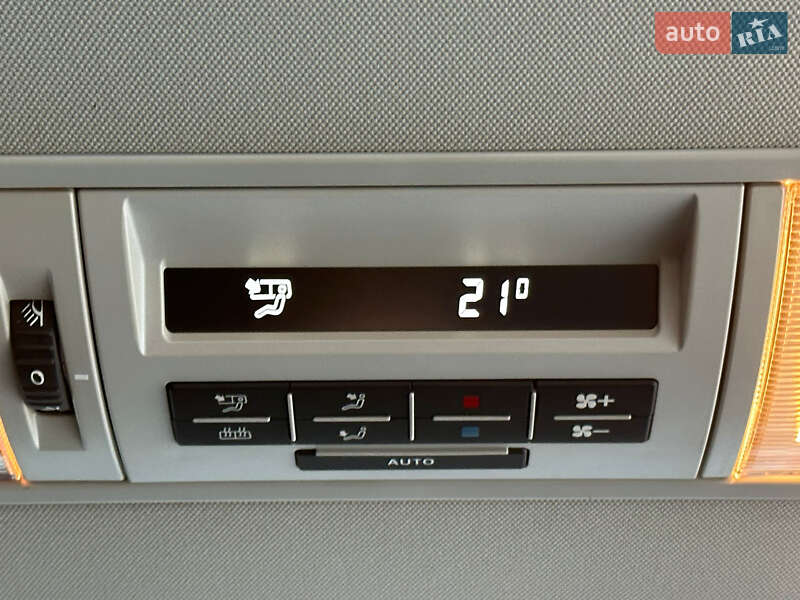 Минивэн Volkswagen Multivan 2019 в Ивано-Франковске фото 36 Минивэн Volkswagen Multivan 2019 в Ивано-Франковске