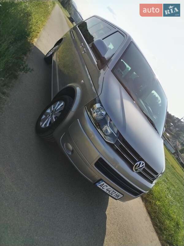 Volkswagen Multivan 2012