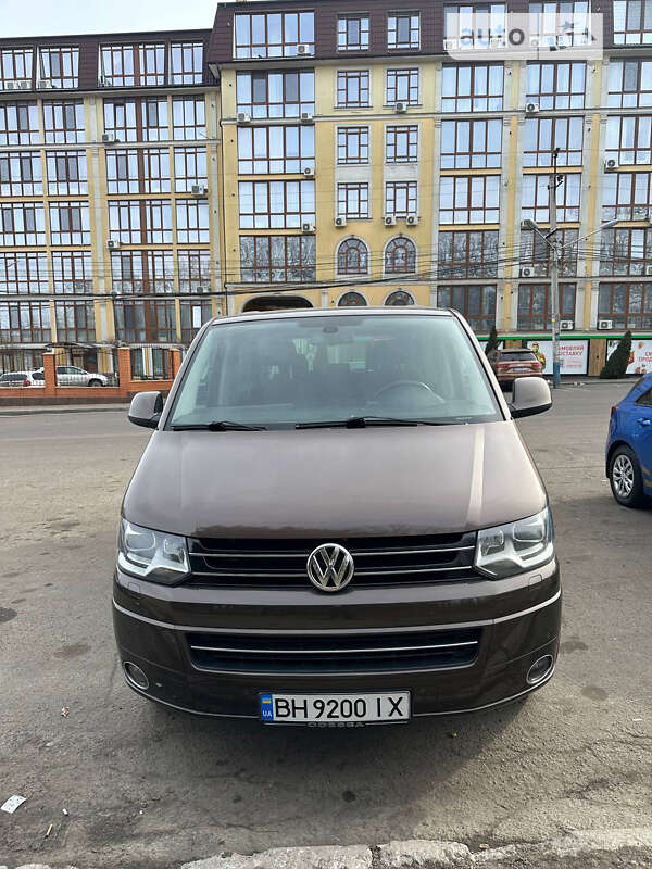 Мінівен Volkswagen Multivan 2013 в Одесі