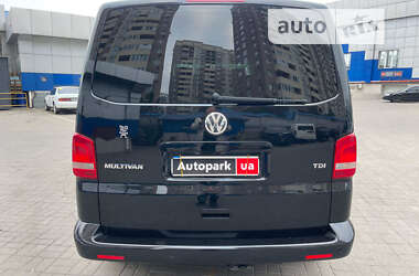 Мінівен Volkswagen Multivan 2011 в Одесі