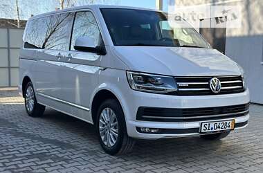 Мінівен Volkswagen Multivan 2016 в Луцьку