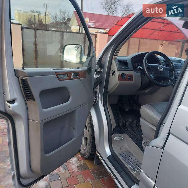 Мінівен Volkswagen Multivan 2008 в Яготині