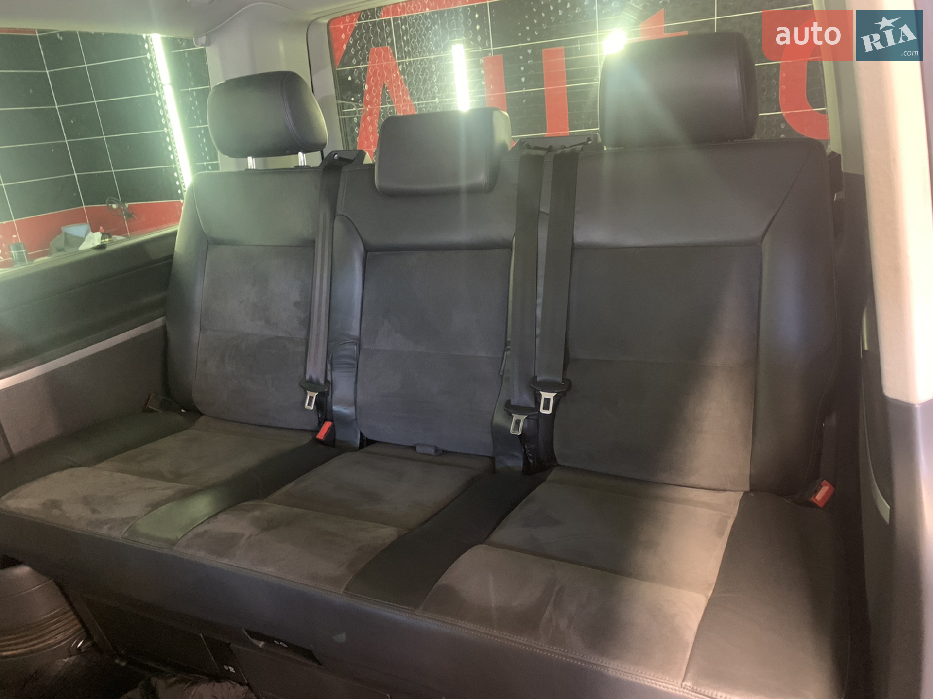 2011 Volkswagen Multivan - мініатюра 8