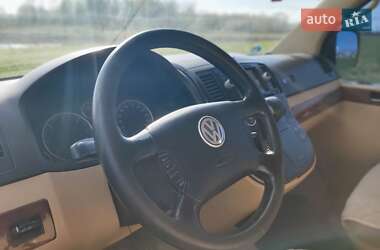 Минивэн Volkswagen Multivan 2006 в 