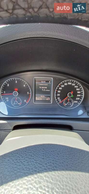 Мінівен Volkswagen Multivan 2012 в Києві