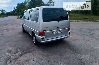 Мінівен Volkswagen Multivan 2000 в Бородянці