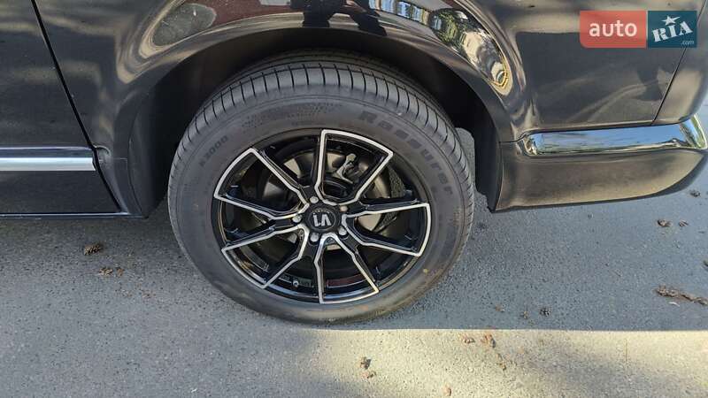 Минивэн Volkswagen Multivan 2015 в Киеве фото 35 Минивэн Volkswagen Multivan 2015 в Киеве