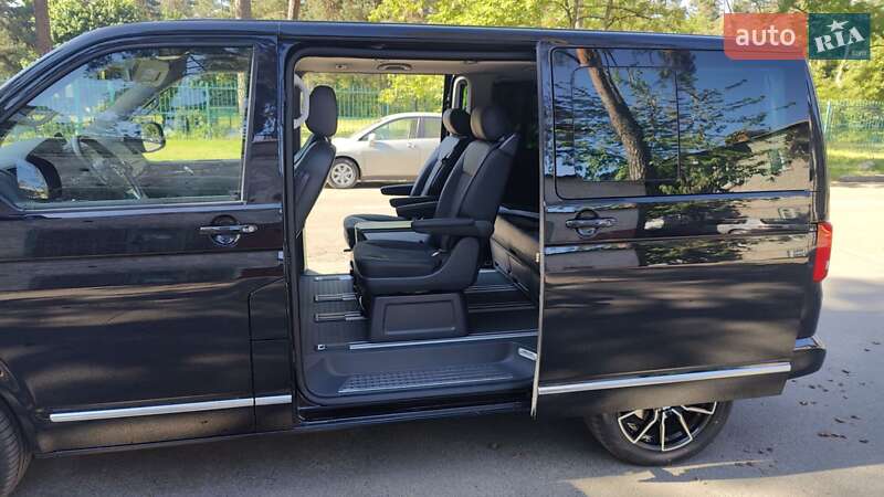 Минивэн Volkswagen Multivan 2015 в Киеве