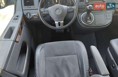 Мінівен Volkswagen Multivan 2015 в Києві