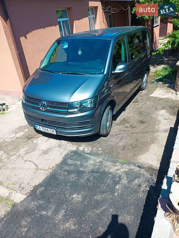 Минивэн Volkswagen Multivan 2017 в Мироновке фото 9 Минивэн Volkswagen Multivan 2017 в Мироновке