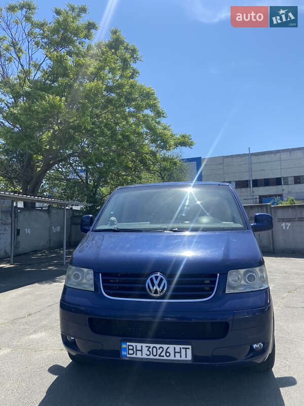 Минивэн Volkswagen Multivan 2005 в Одессе