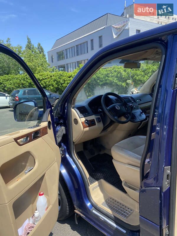 Минивэн Volkswagen Multivan 2005 в Одессе