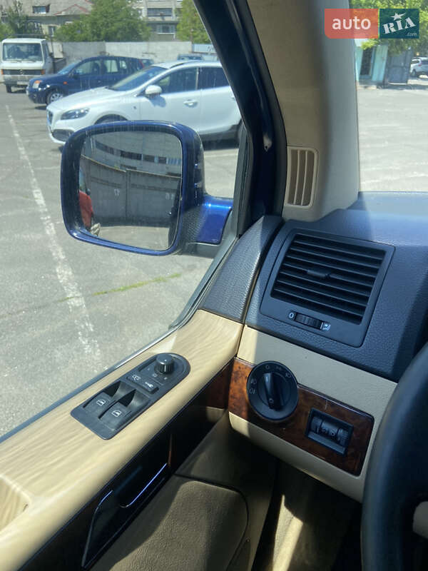 Минивэн Volkswagen Multivan 2005 в Одессе