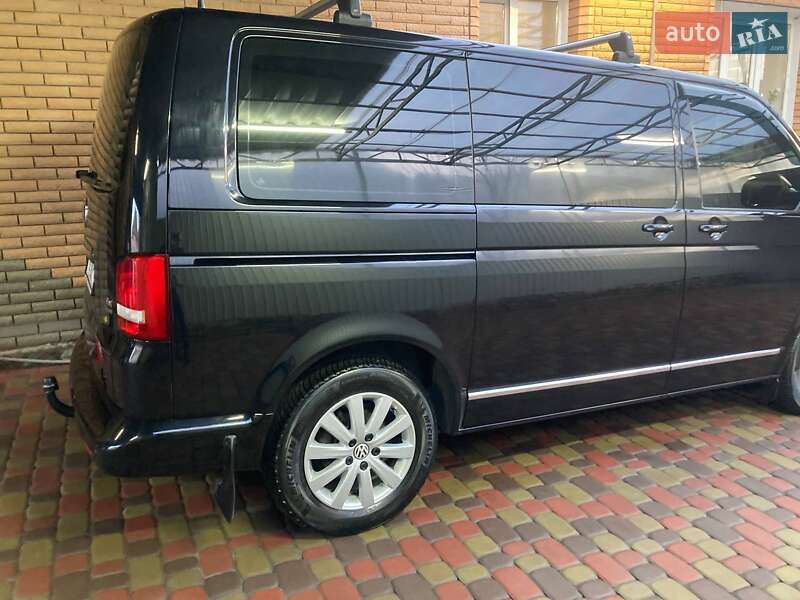 Мінівен Volkswagen Multivan 2011 в Харкові