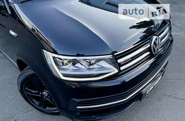 Мінівен Volkswagen Multivan 2019 в Києві