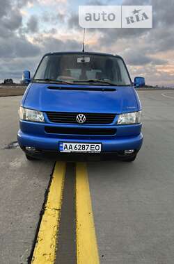 Минивэн Volkswagen Multivan 2001 в Киеве