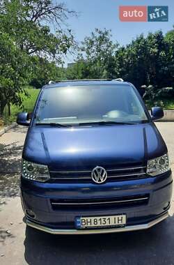 Минивэн Volkswagen Multivan 2012 в 