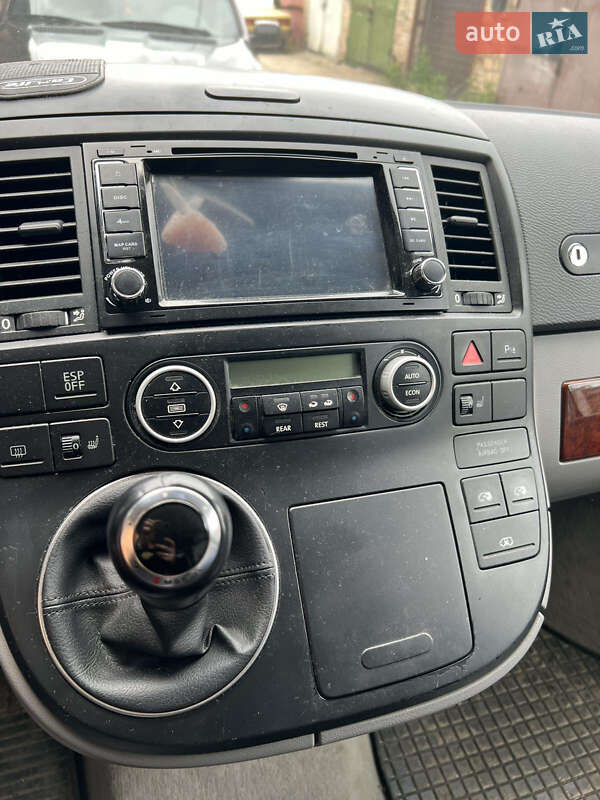 Мінівен Volkswagen Multivan 2008 в Києві