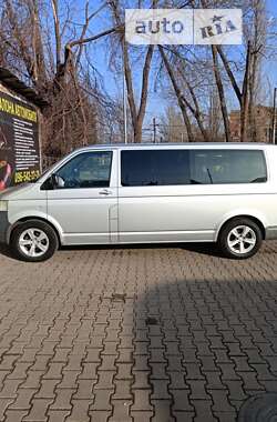 Минивэн Volkswagen Multivan 2009 в Кривом Роге