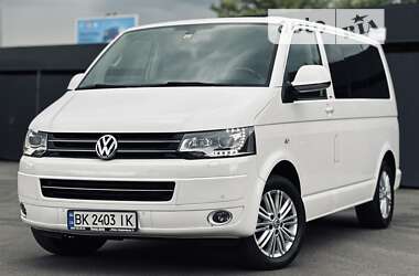 Мінівен Volkswagen Multivan 2015 в Рівному