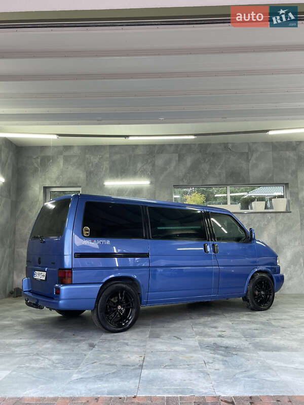 Минивэн Volkswagen Multivan 2002 в Хмельницком фото 3 Минивэн Volkswagen Multivan 2002 в Хмельницком