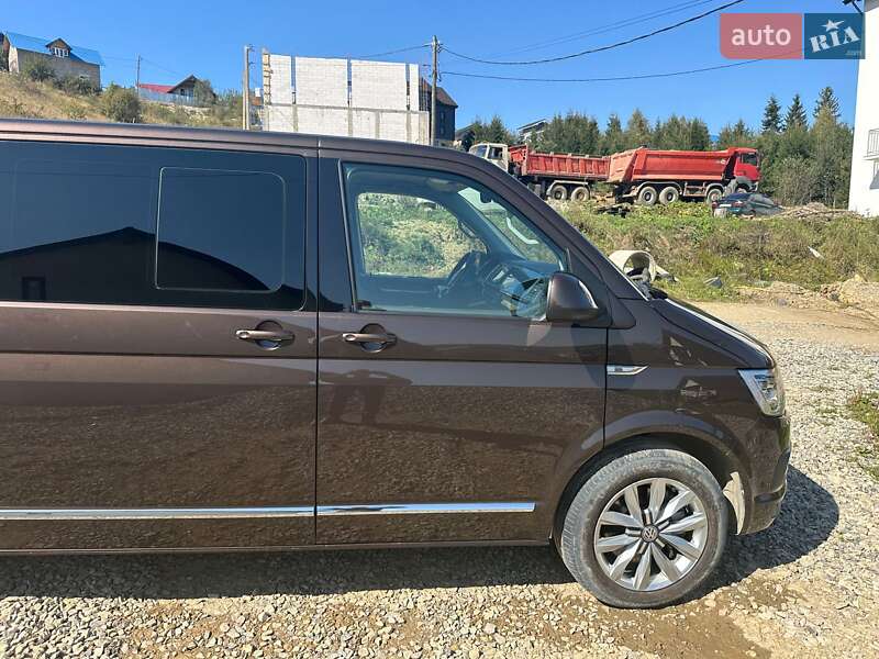 Минивэн Volkswagen Multivan 2017 в Ивано-Франковске