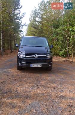 Минивэн Volkswagen Multivan 2017 в 