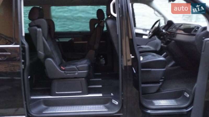 Минивэн Volkswagen Multivan 2017 в Киеве фото 10 Минивэн Volkswagen Multivan 2017 в Киеве