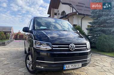 Минивэн Volkswagen Multivan 2018 в 