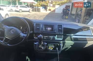 Минивэн Volkswagen Multivan 2018 в Киеве