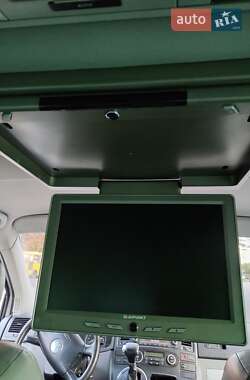 Мінівен Volkswagen Multivan 2007 в 