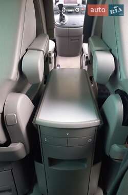 Мінівен Volkswagen Multivan 2007 в 