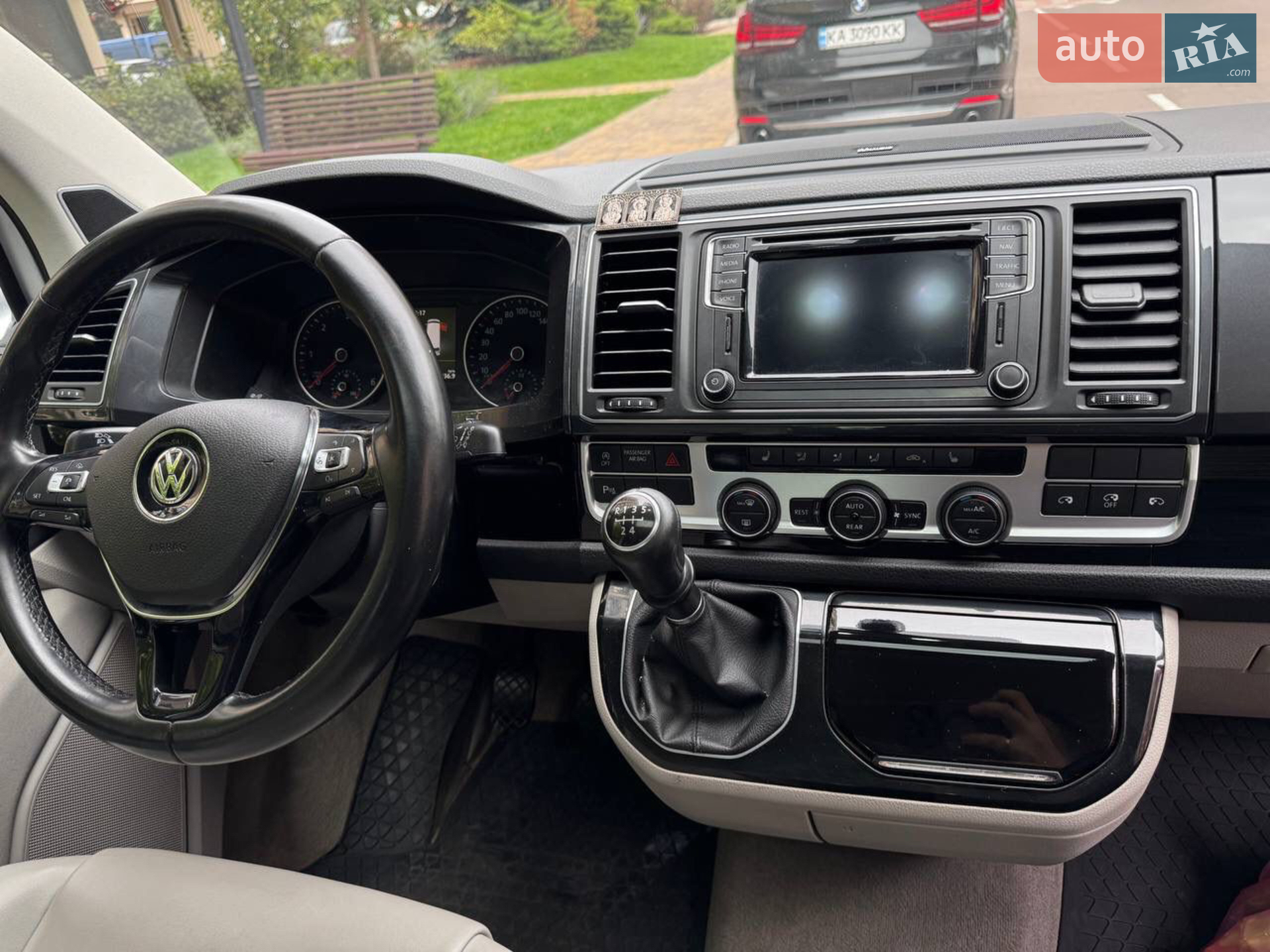 2016 Volkswagen Multivan - мініатюра 2