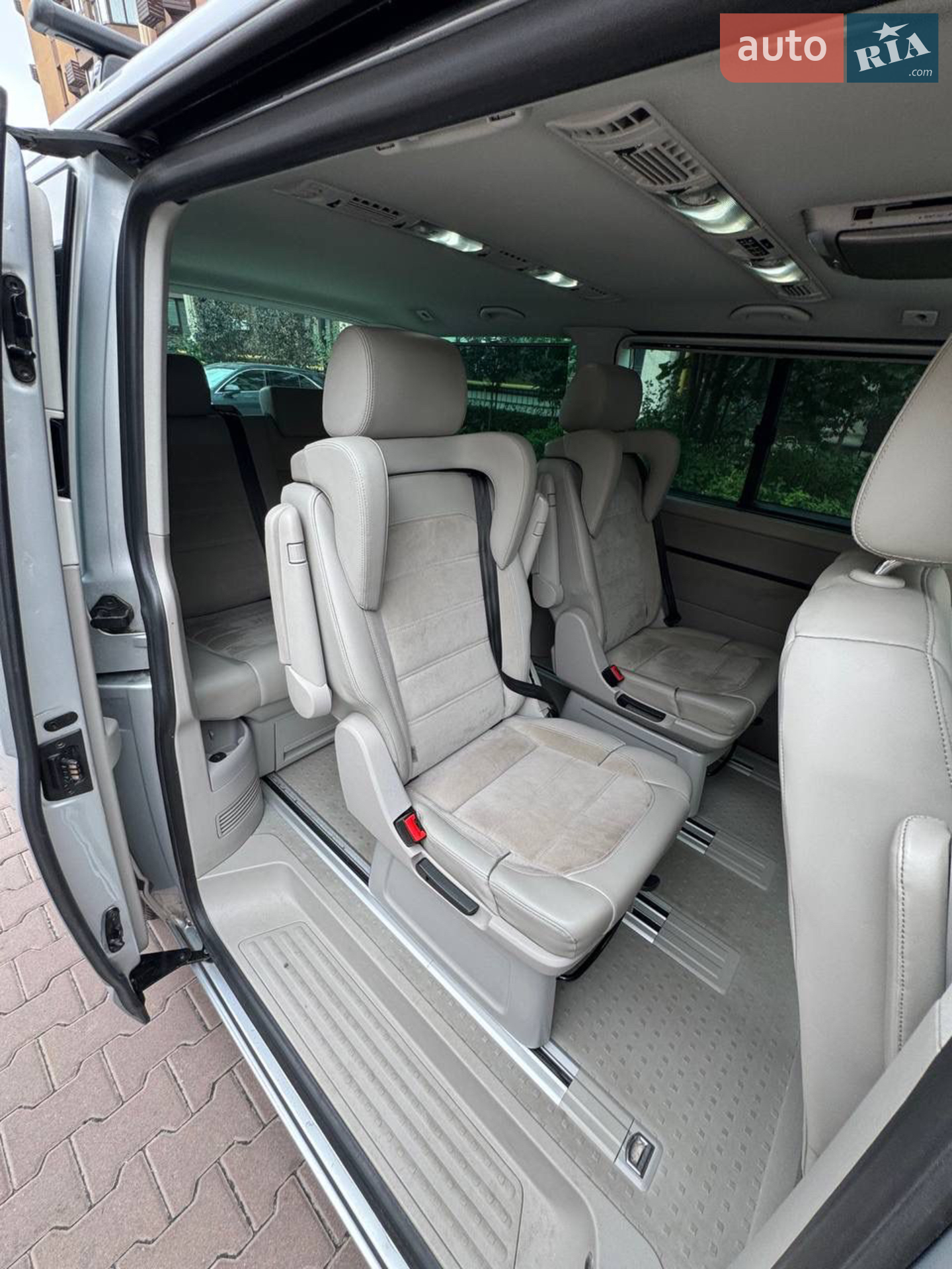 2016 Volkswagen Multivan - мініатюра 10