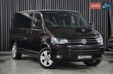 Минивэн Volkswagen Multivan 2015 в Киеве